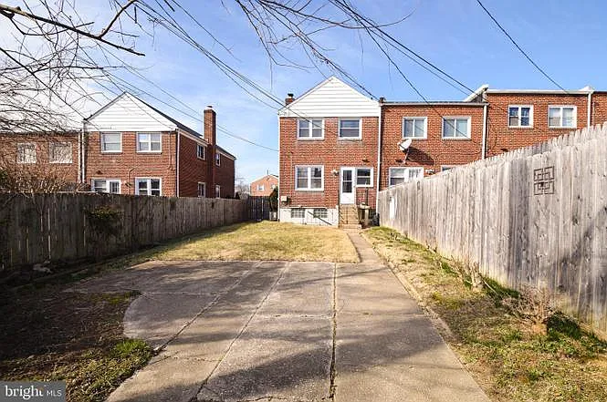 1127 Deanwood Rd — Photo 23