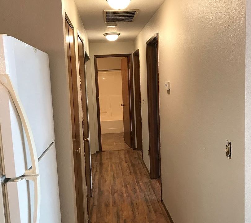 1st image of 2912 59th Ave NE