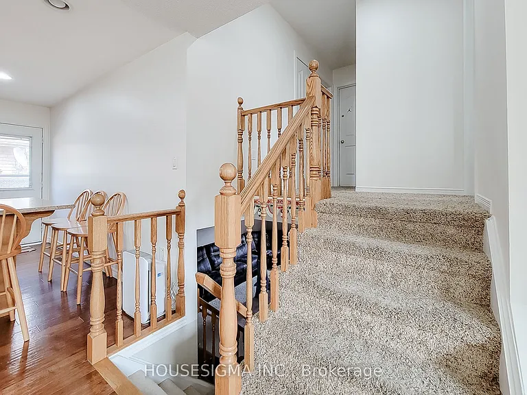 4 Treeview Ct — Photo 16