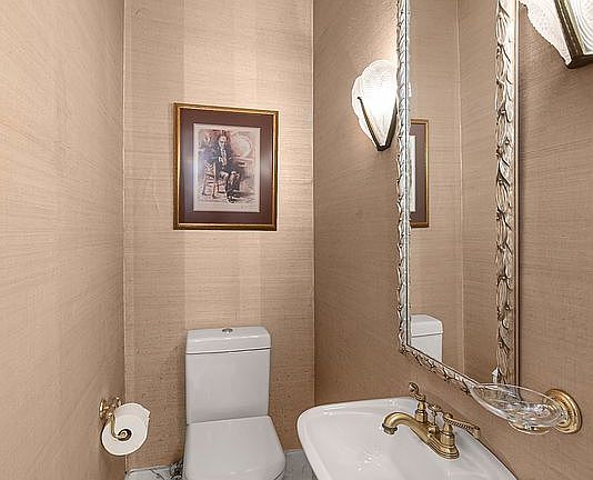 2nd image of 799 Park Ave #18A