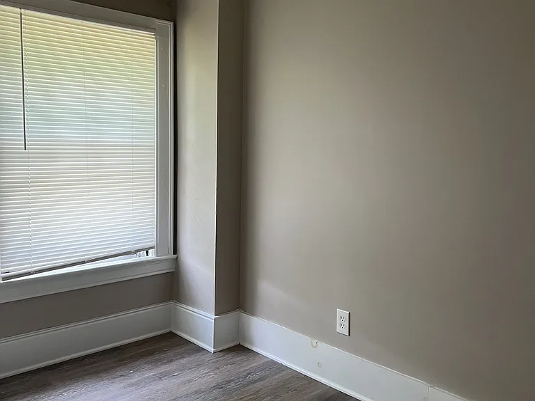 18 Wellington Ave — Photo 14