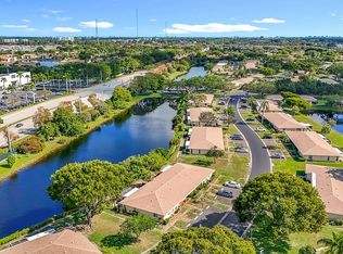 8891 Bella Vista Dr, Boca Raton, FL 33433