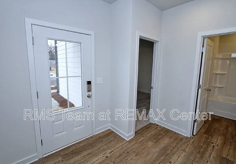5153 Union Heights Way — Photo 2