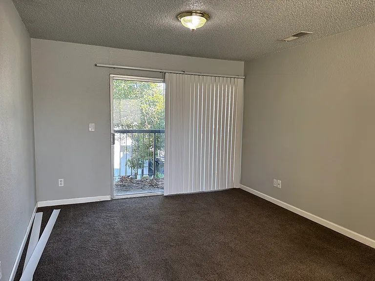 3591 Quail Lakes Dr #186 — Photo 6