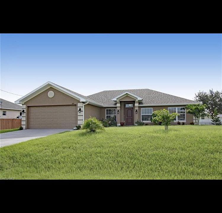 1st image of 429 NW 1st Pl