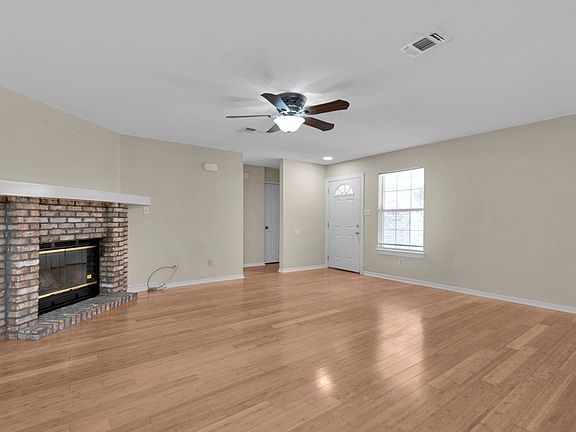 2nd image of 147 Palmetto Ave