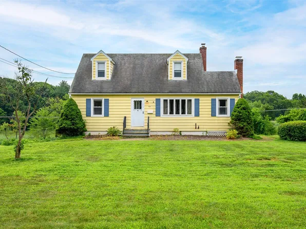 33 Grandview Avenue, Pawling, NY 12564