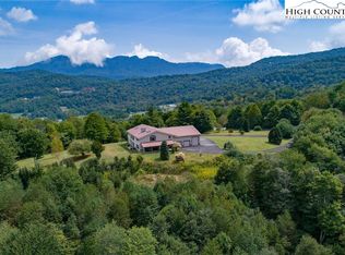 315 Ridgeview Rd, Banner Elk, NC 28604