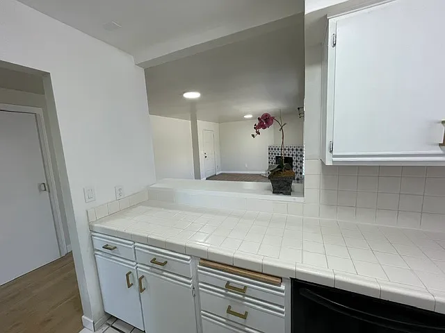 16126 S Ainsworth St #B — Photo 10