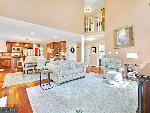 2nd image of 1216 Oak Harbor Ct
