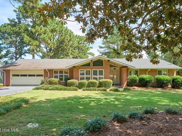 60 Pine Lake Dr