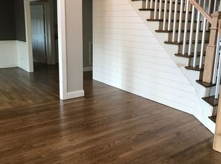 8518 Rosedale Dr, Oak Ridge, NC 27310