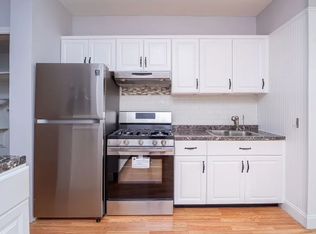 488 Grandview Ave APT 2R, Ridgewood, NY 11385