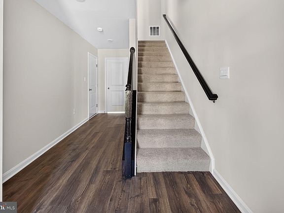 2nd image of 27 Merion Ave