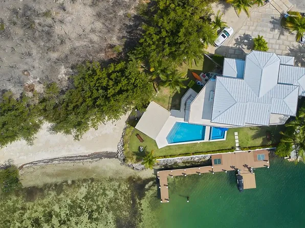 141 Ivanhoe Ct, Tavernier, FL 33070