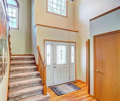 3rd image of 10465 Belmont Meadows Ln