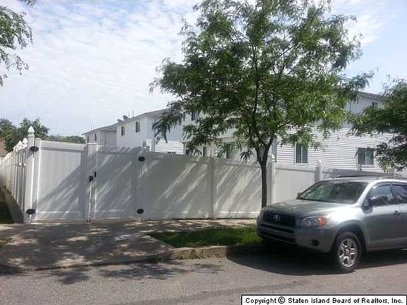 5th image of 115 Linwood Ave