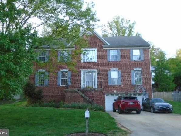 10711 Featherstone Dr, Fort Washington, MD 20744