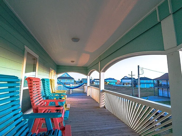 986 Bahama Dr — Photo 25