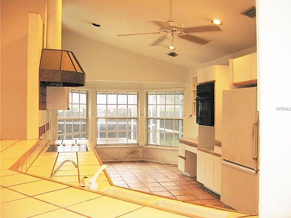2nd image of 4157 Malden Dr