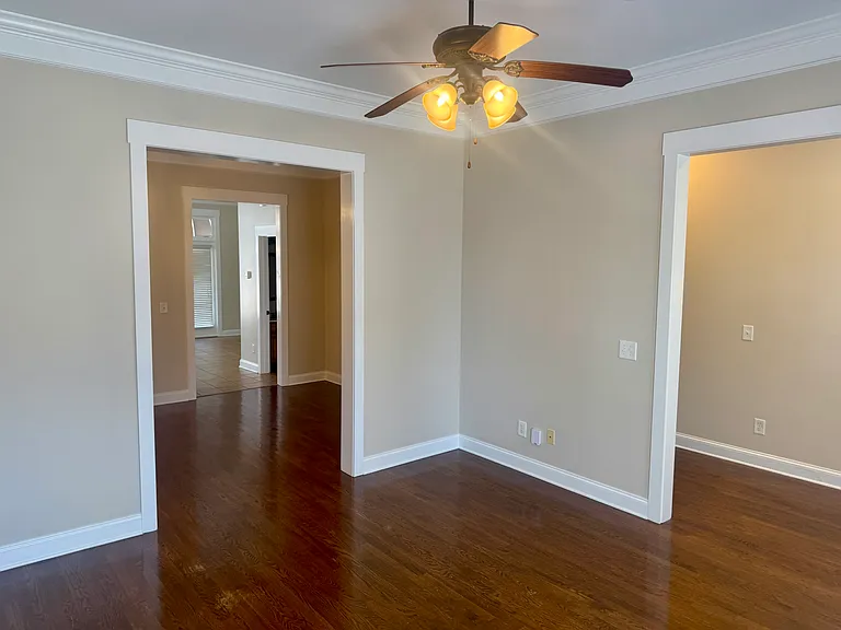 116 Savannah Ave — Photo 5