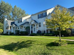 7205 Flagg Creek Dr, La Grange, IL 60525