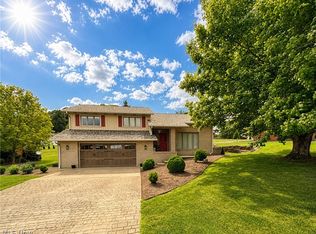 1941 Buckeye St NE, New Philadelphia, OH 44663