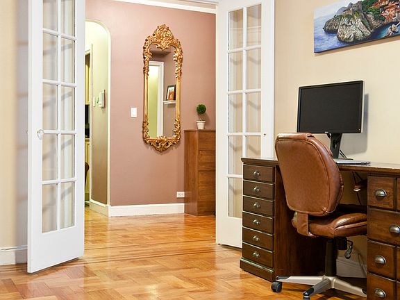 2nd image of 208 E 28th St APT 1A