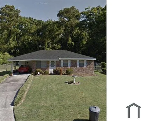 3 bed, 952 sqft, $1,440 — Photo 1