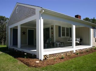 9 Crafts Field Way, Edgartown, MA 02539