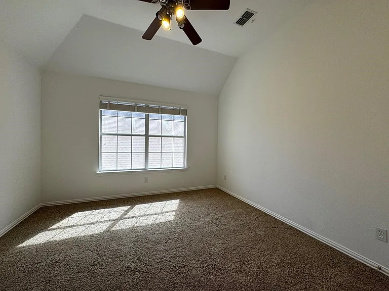 3780 Navarro Way — Photo 19