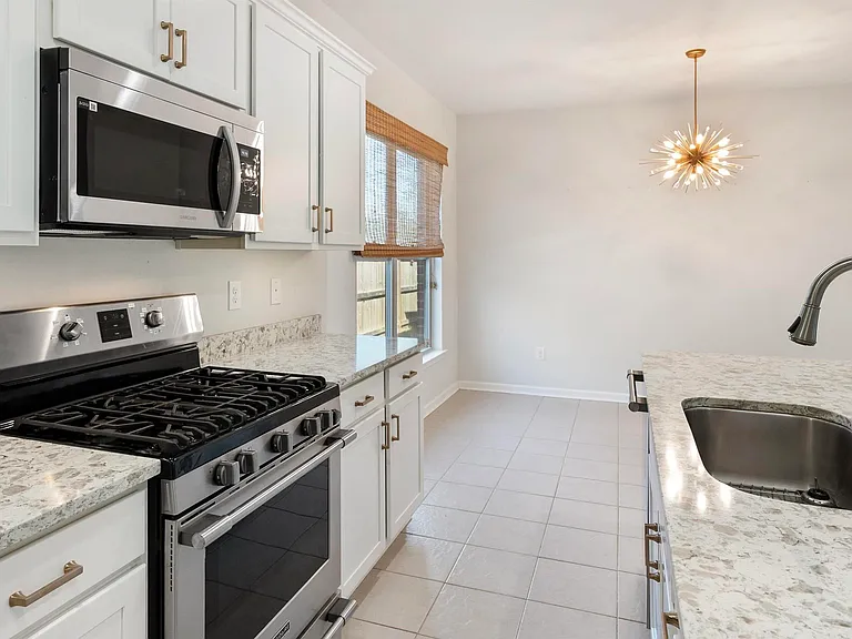 38363 Brown Rd — Photo 7