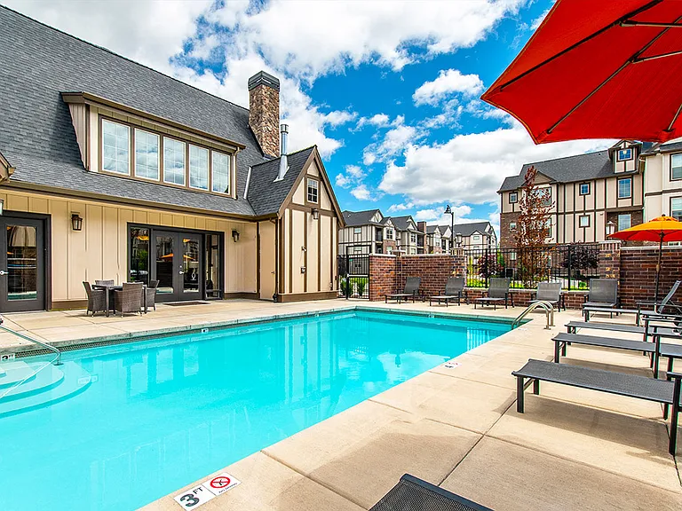 The Villas at Amberglen West — Photo 9