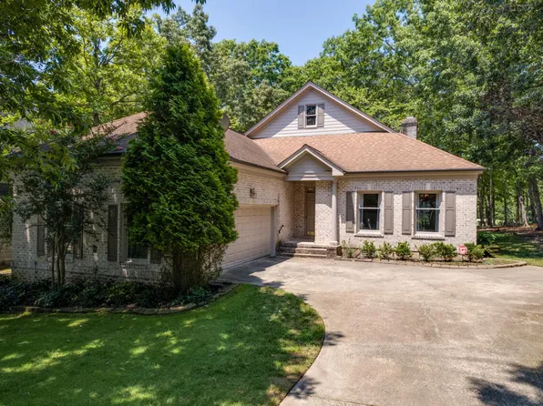 3416 Fairway Ln, Durham, NC 27712