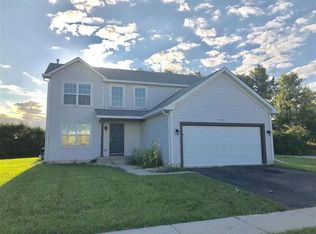 529 Sycamore St, Poplar Grove, IL 61065