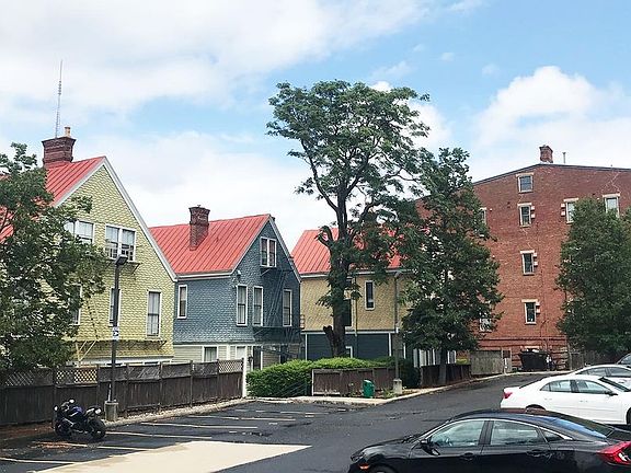 3rd image of 2200 Gilbert Ave #2210-01