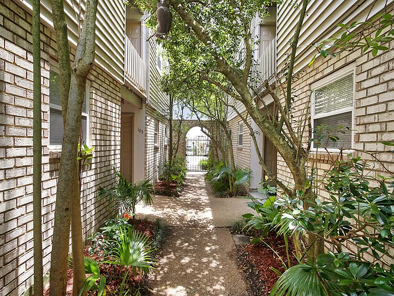 1508 Seminole Ave — Photo 15
