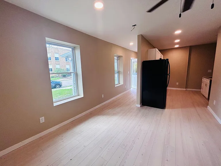 520 Nevada St — Photo 4