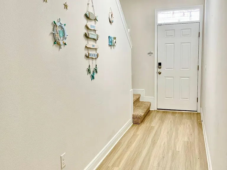 7574 Shadow Lake Dr — Photo 20