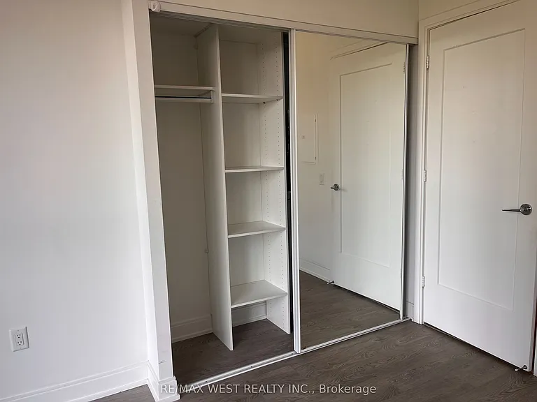 65 Annie Craig Dr #302 — Photo 15