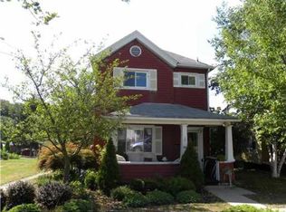 1010 Cooper St, Vandergrift, PA 15690