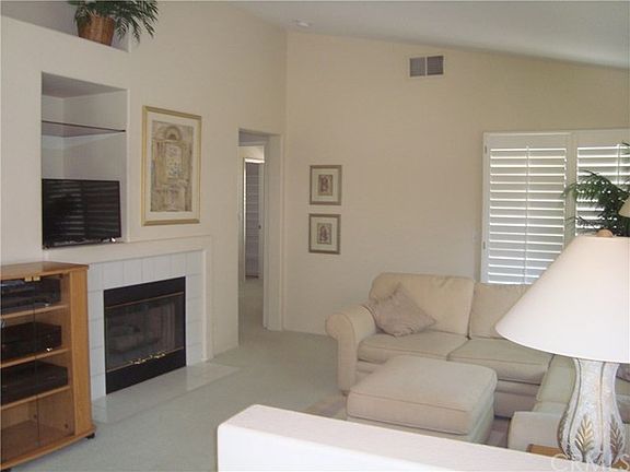 4th image of 40280 Via Aguadulce