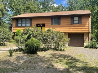 814 Old Indian Mills Rd, Tabernacle, NJ 08088