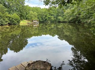 430 Mount Scenic Dr, Cleveland, GA 30528