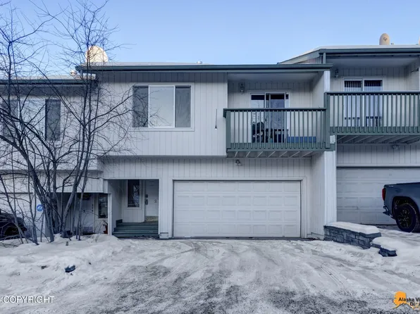 265 Creekside St #2, Anchorage, AK 99504