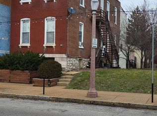 3321 Meramec St #2, Saint Louis, MO 63118