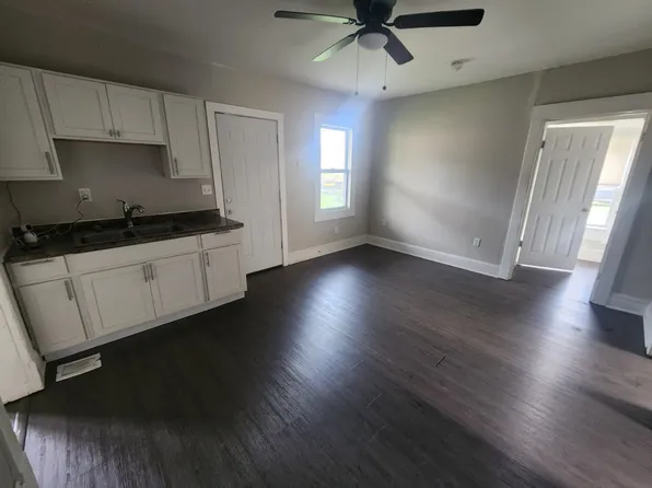 1119 W 2nd St #1, Lorain, OH 44052