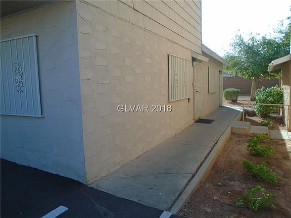 3rd image of 5205 Gray Ln APT C