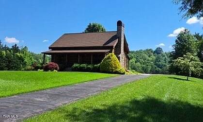 1st image of 312 Durham Way