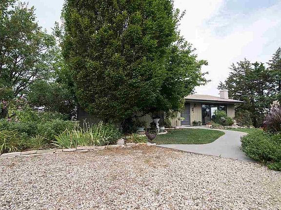 2nd image of 5613 High Meadow Cir